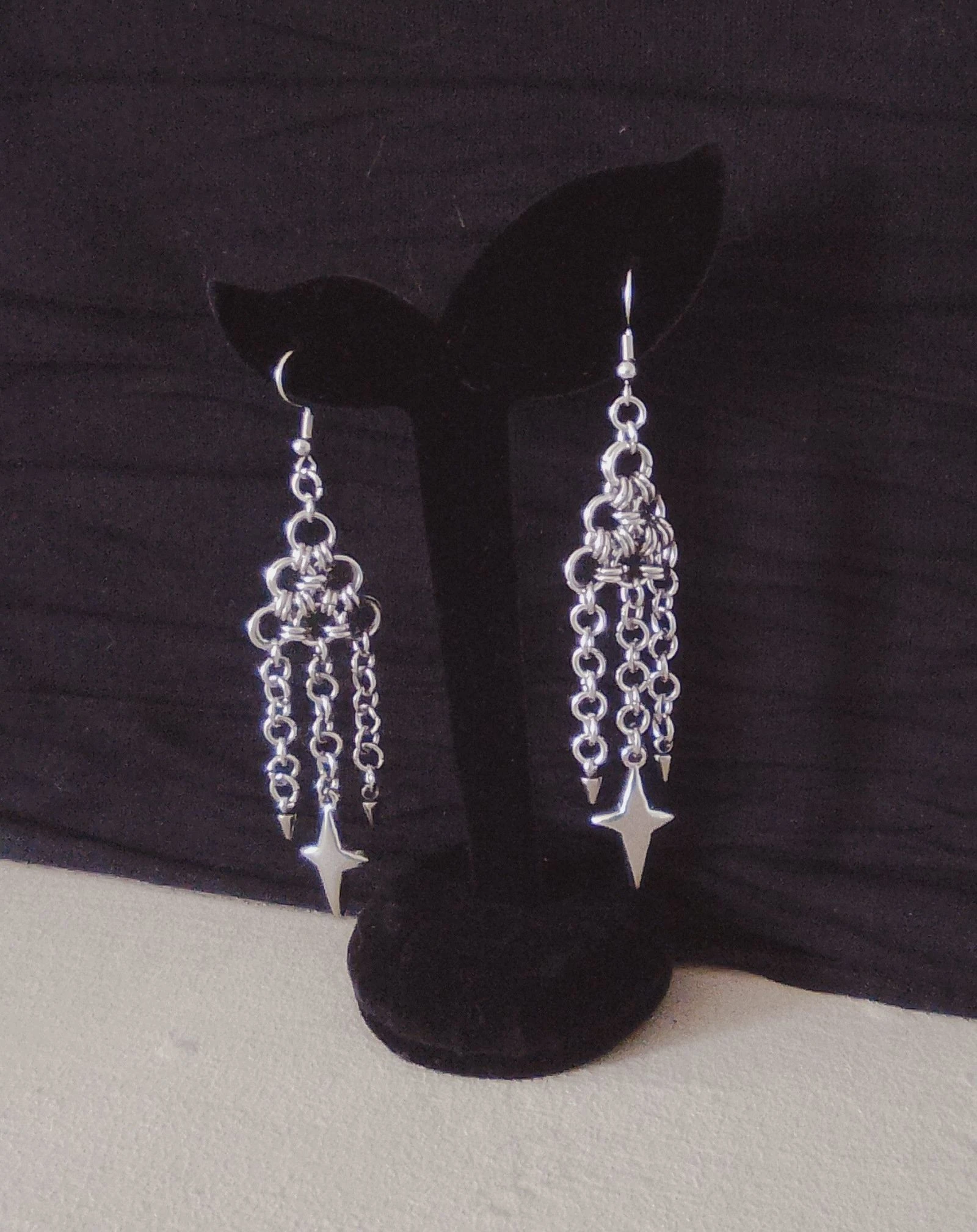 Boucles d'oreilles gothiques chainmail japonais  – photo 2
